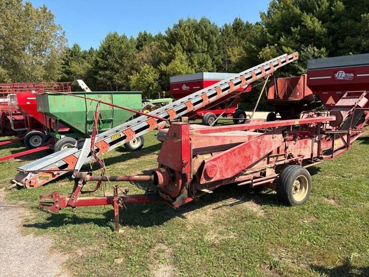 new-holland-273-image-2