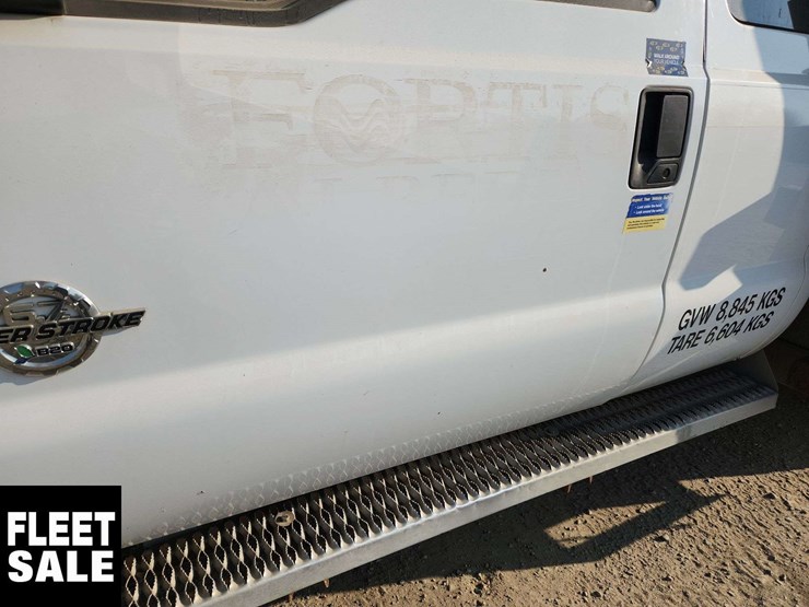 2016-ford-f550-image-48
