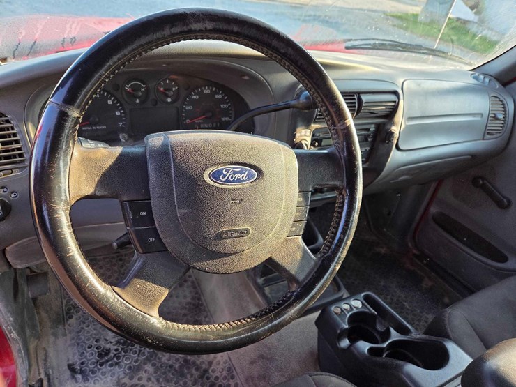 2004-ford-ranger-xlt-image-2