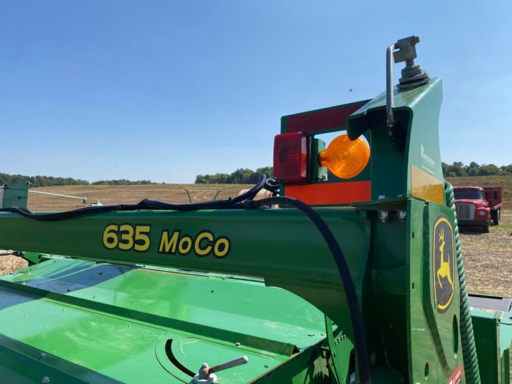 john-deere-635-image-13