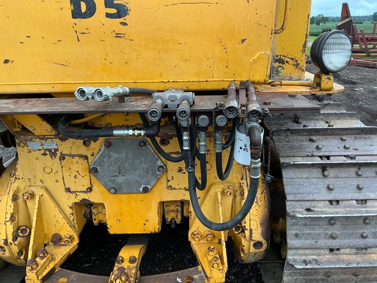 caterpillar-d5-image-14