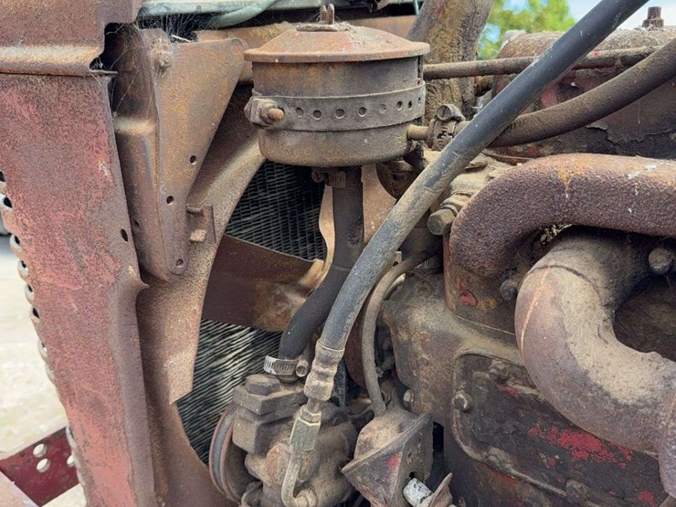 farmall-m-image-46