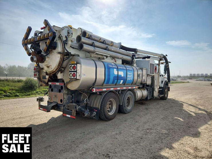 2013-international-workstar-7500-image-4