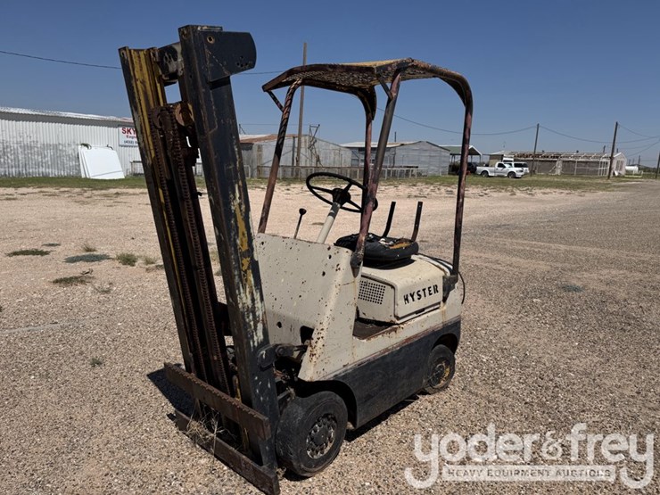 hyster-y112-forklift-(non-runner)-image-1