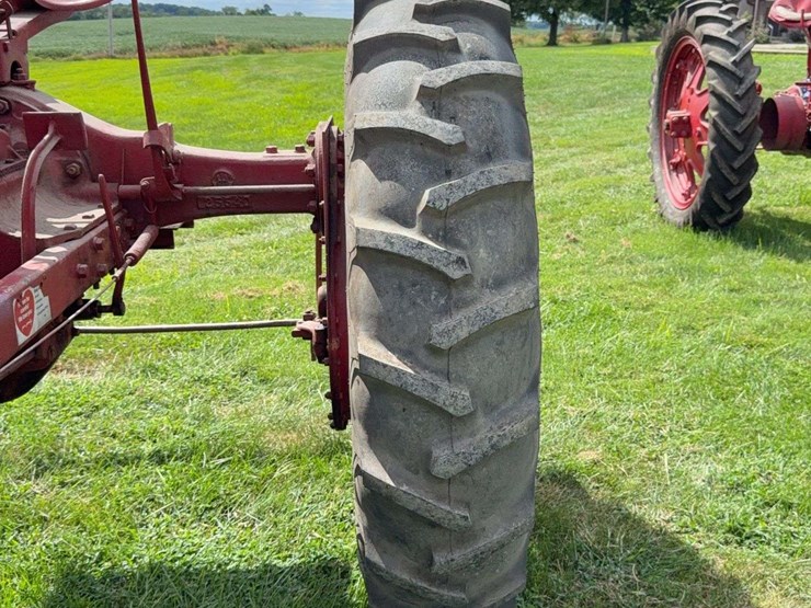 farmall-f-20-image-23