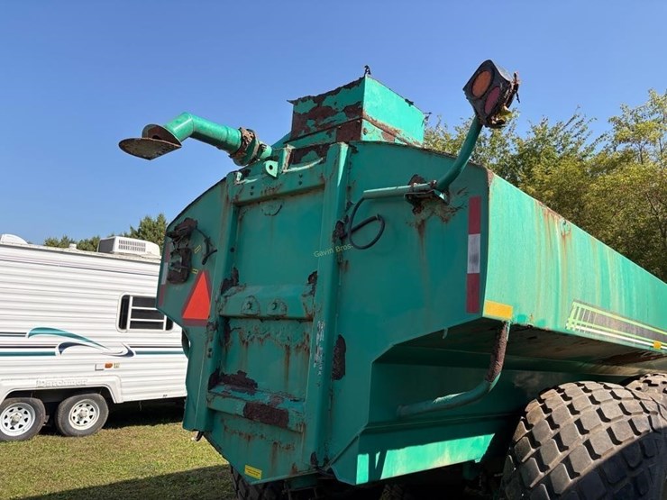 houle-4300-manure-tanker-image-4