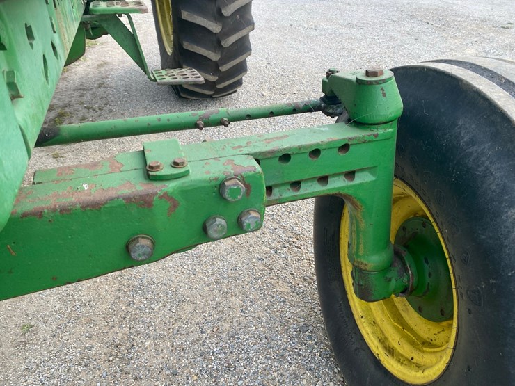 john-deere-4055-image-9