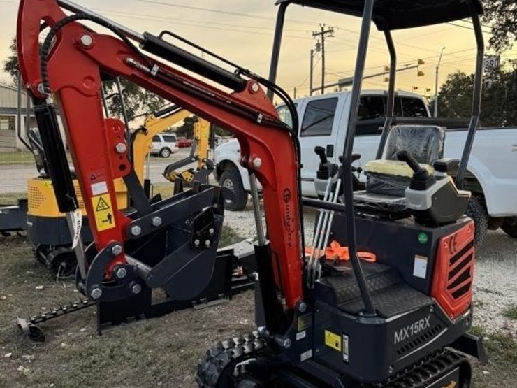 cf-industries-mx15rx,-mini-excavator,-gas-engine,-image-1