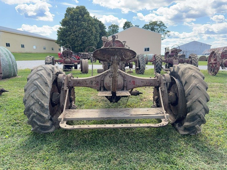 farmall-f-20-image-6