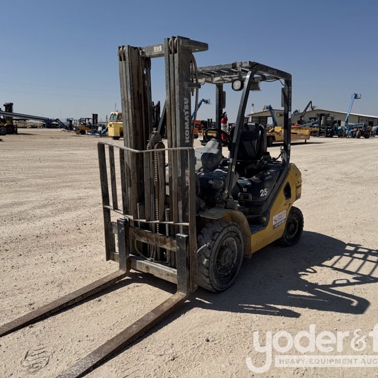 2018 KOMATSU FG25T-16