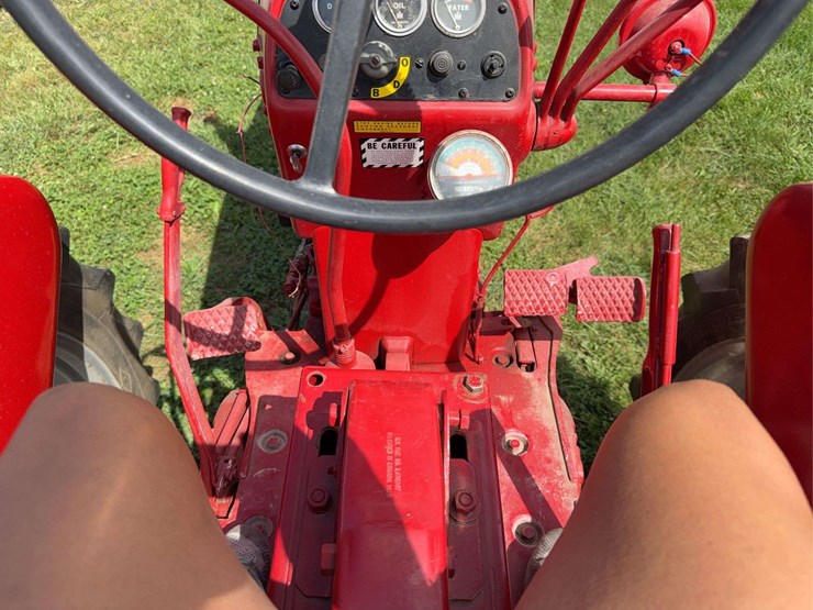 farmall-450-image-39