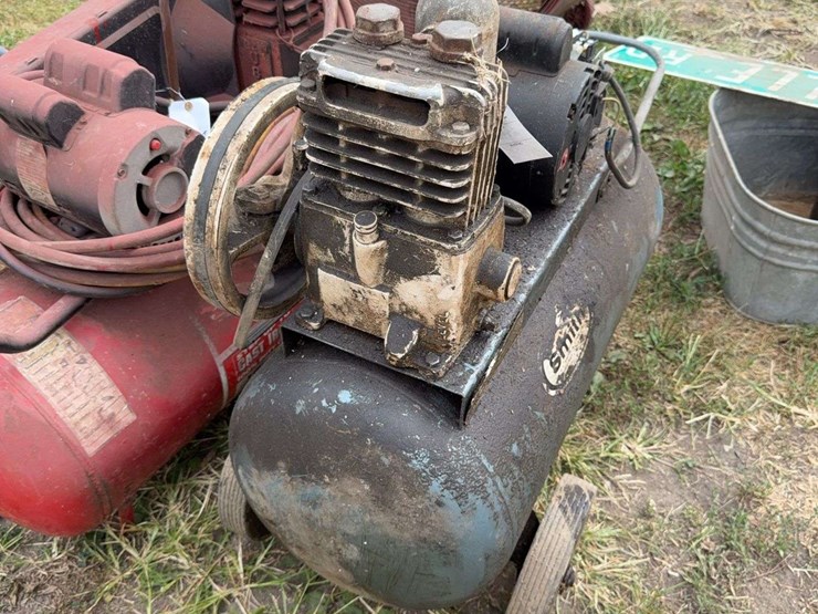 (2)-air-compressors-image-23