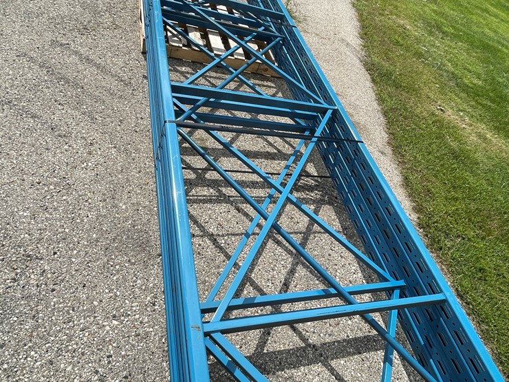 #1357-•-18'-pallet-racking-uprights-image-12