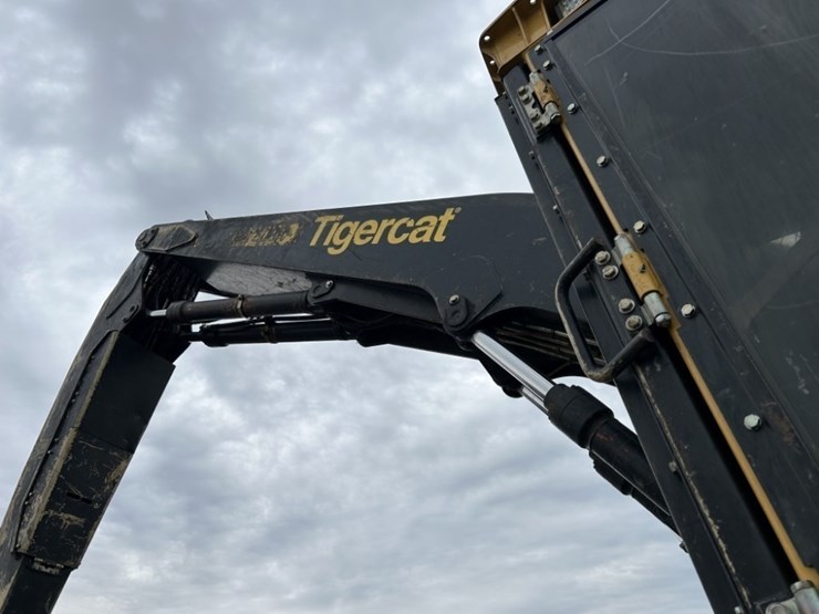 2023-tigercat-1055-image-29