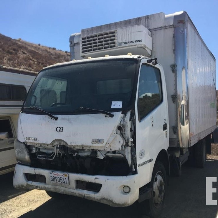 2015 HINO 195H