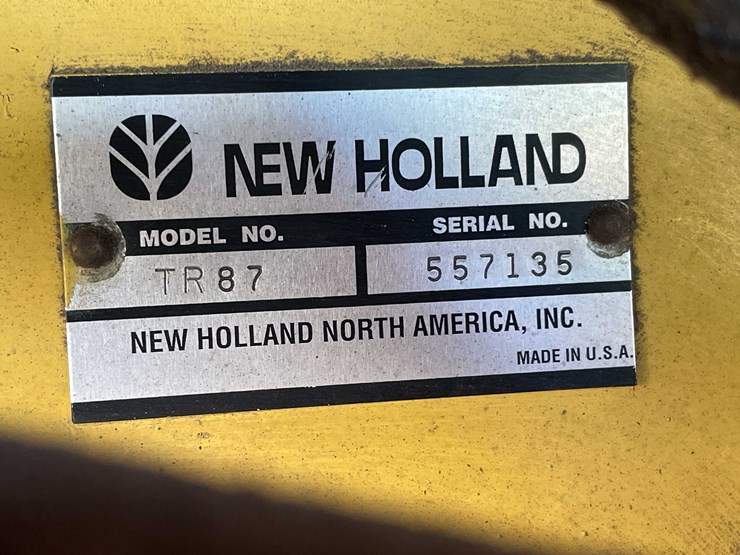new-holland-tr87-image-30