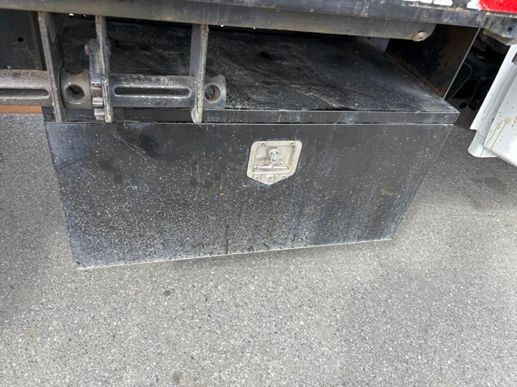 2019-ford-f450-image-18