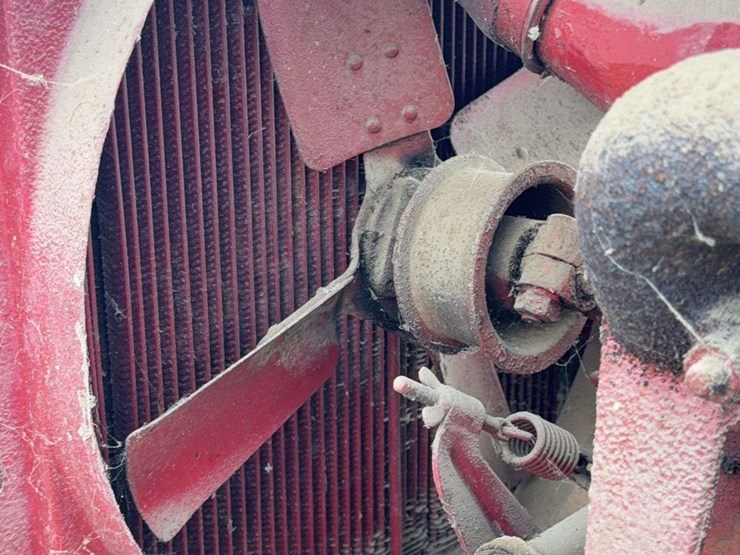 farmall-f-20-image-58