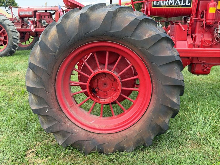 farmall-f-20-image-42