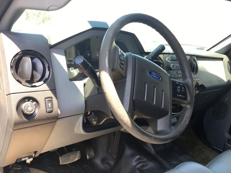 2016-ford-f550-image-6