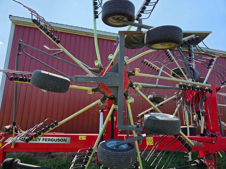massey-furgeson-rk-662-twin-rotor-rake-image-25