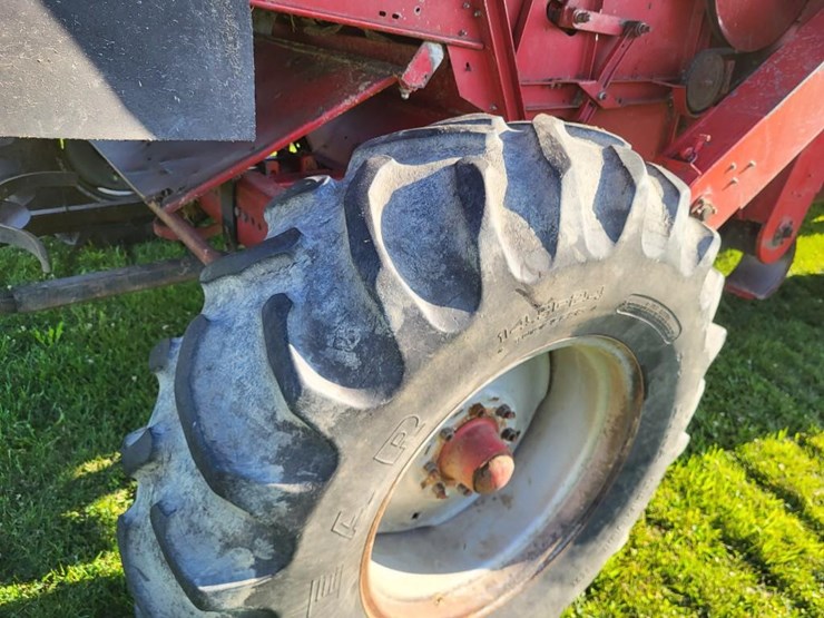 case-ih-1480-image-48