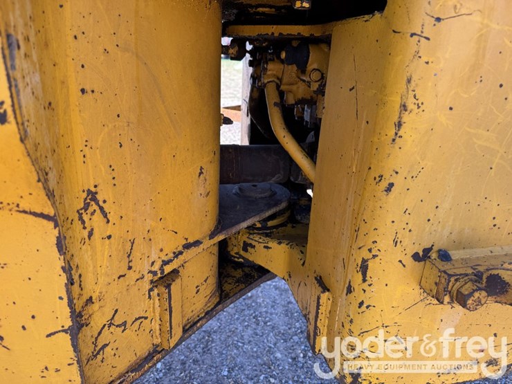 caterpillar-920-image-14
