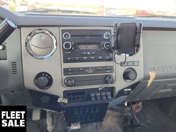 2016-ford-f550-image-14
