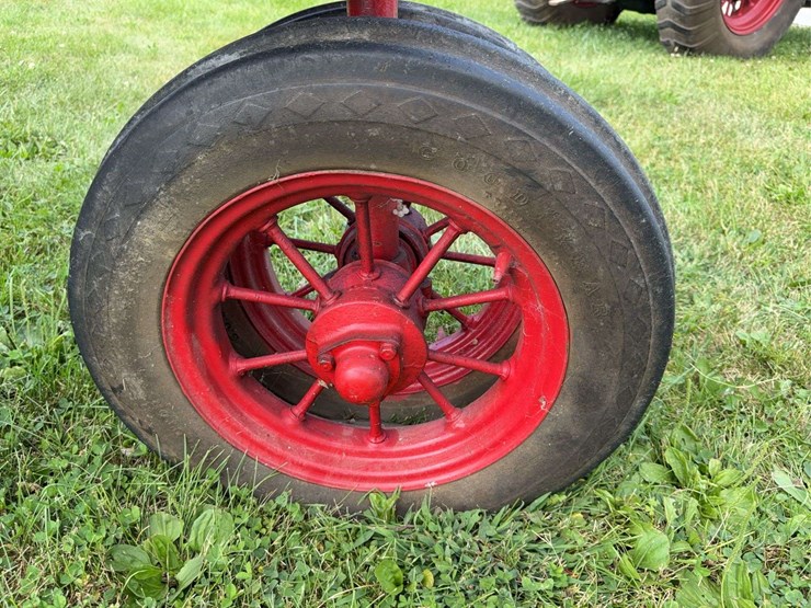 farmall-f-14-image-23