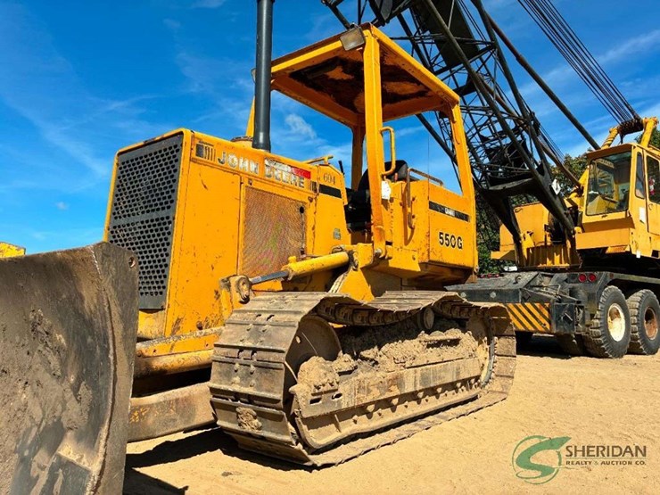 deere-550g-image-2