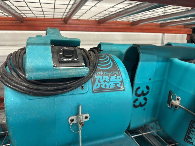 (2)-service-master-turbo-dryers-image-2