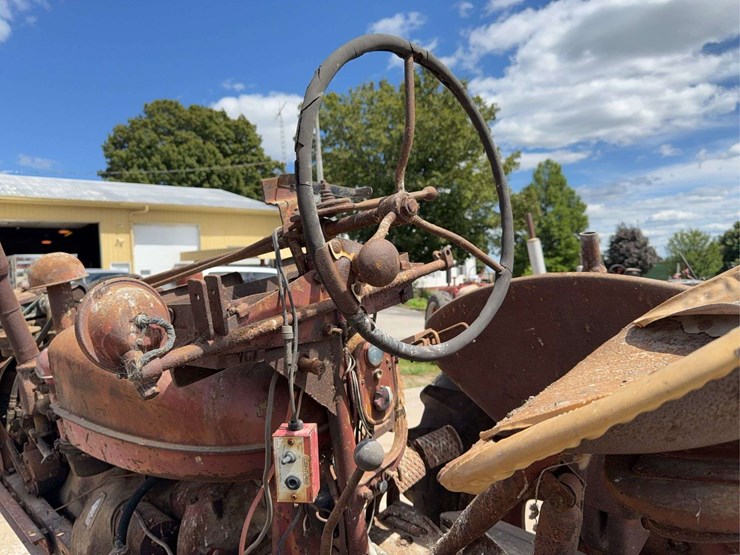 farmall-m-image-39