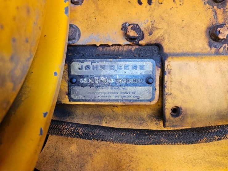 2012-deere-770a-image-31