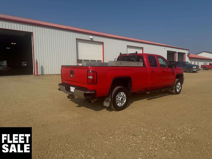 2019-gmc-sierra-2500hd-image-30