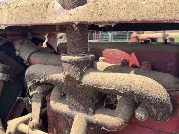 farmall-f-20-image-51