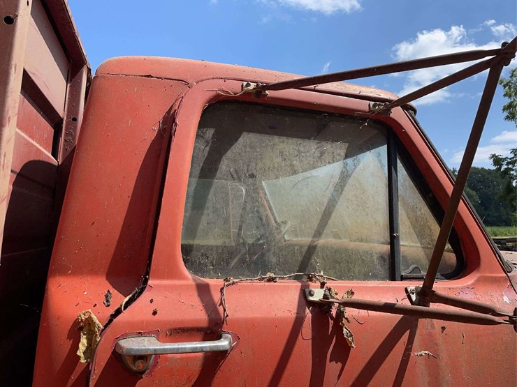 ford-600-image-21