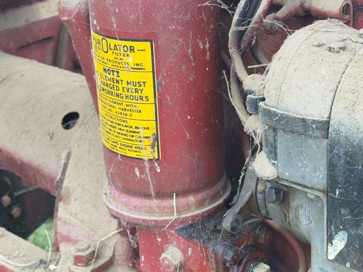 farmall-f-12-image-43