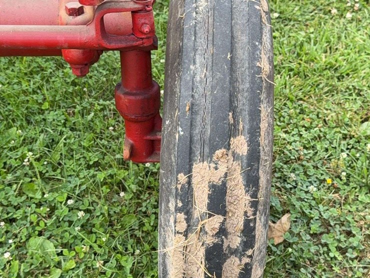 farmall-super-md-image-9