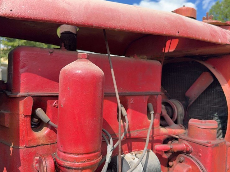 farmall-f-20-image-85