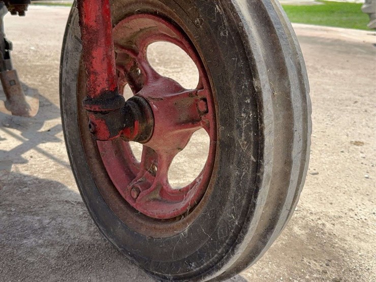 farmall-super-a-image-19