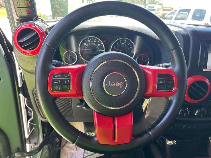 2015-jeep-wrangler-image-13