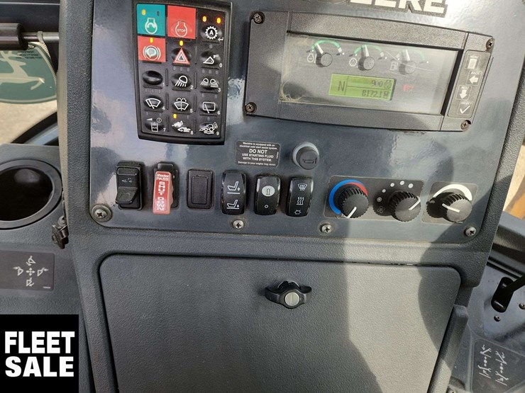 2015-deere-410k-image-14