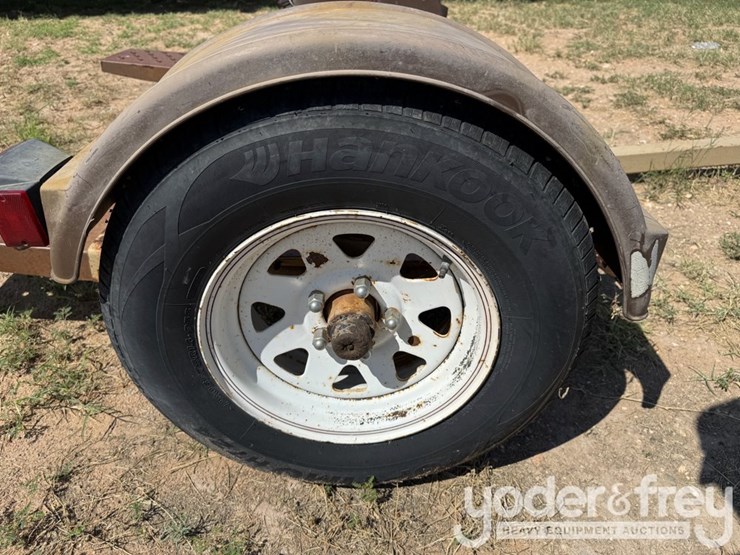 single-axle-tow-dolly-image-14