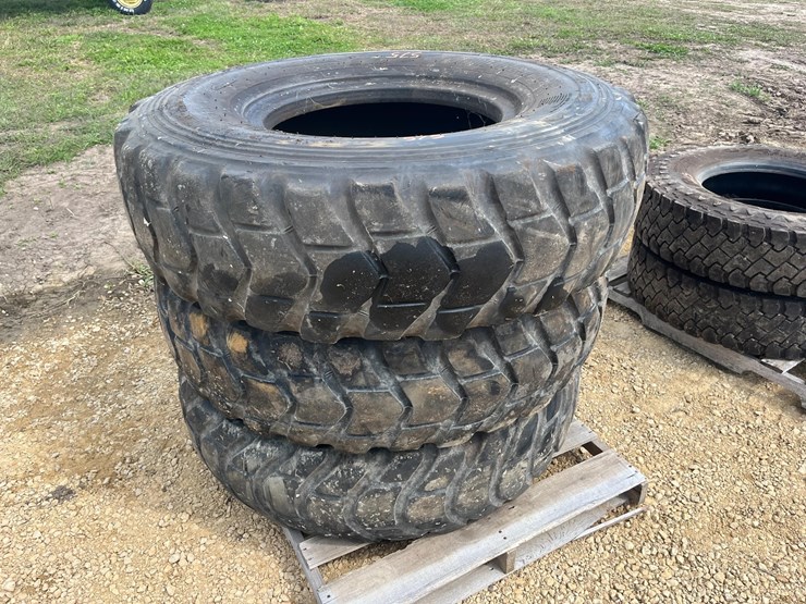 3-loader-tires-14.00r24-image-2