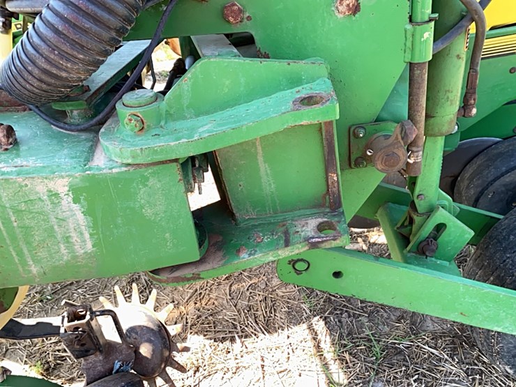john-deere-1760-image-21