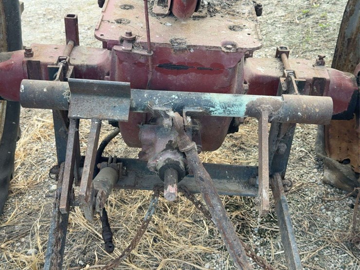 farmall-h-image-47