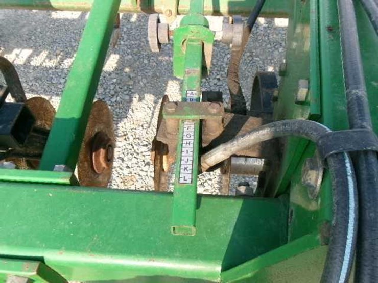 john-deere-714-image-10