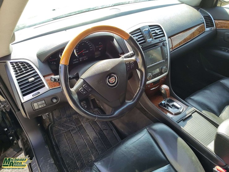 2007-cadillac-srx-image-15