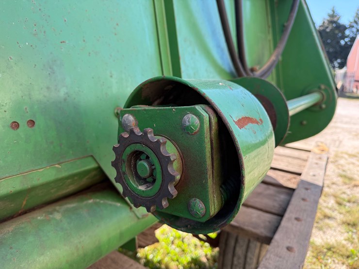 john-deere-216-image-20
