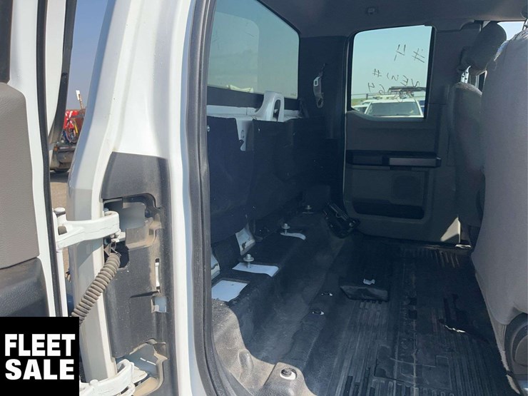2017-ford-f350-image-14